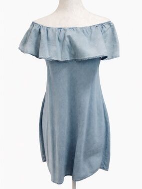 American Rag XS Off Shoulder Chambray Dress Ruffle Neck Blue Casual Mini